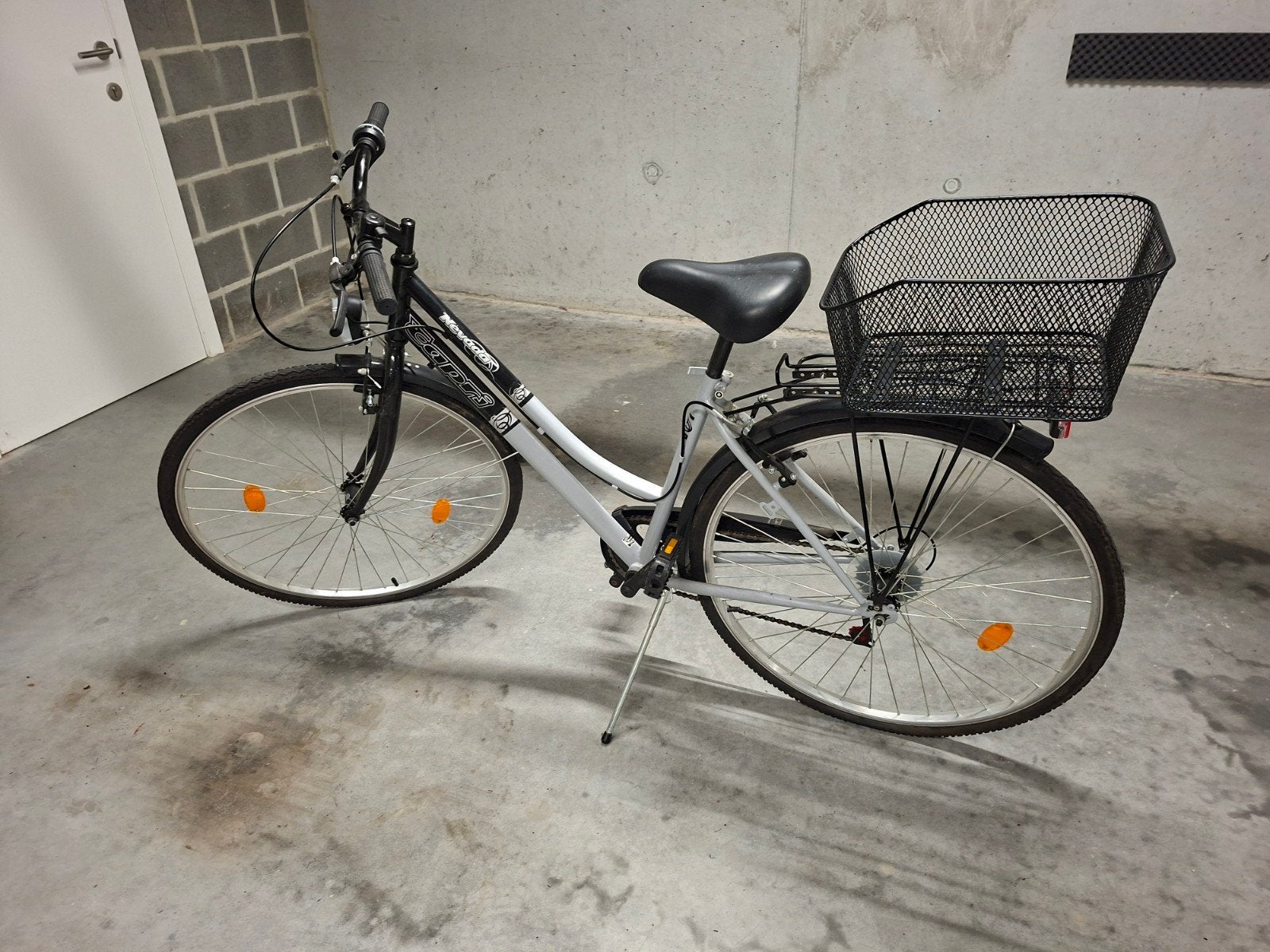 Velo capri nevada etat neuf velo adultes, Fietsen en Brommers, Ophalen