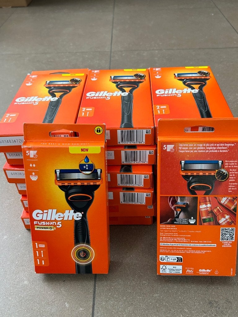 Gillette Fusion 5      lames et appareil, Bijoux, Sacs & Beauté, Enlèvement ou Envoi