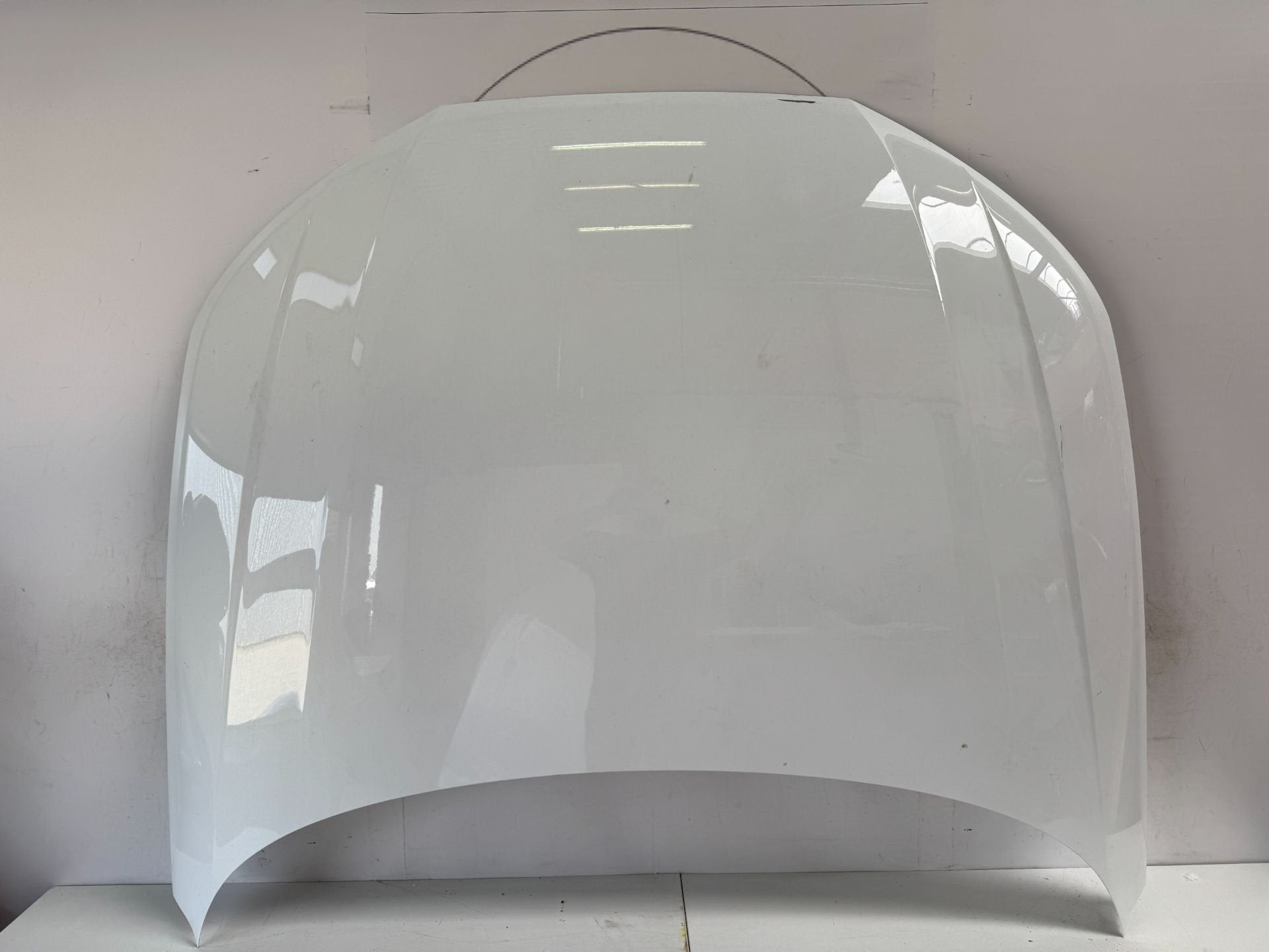CAPOT D'ORIGINE AUDI A4 B9 8W, AUDI AG, Auto-Union-Strasse 1
85045  Ingolstadt, DE, Audi, Utilisé