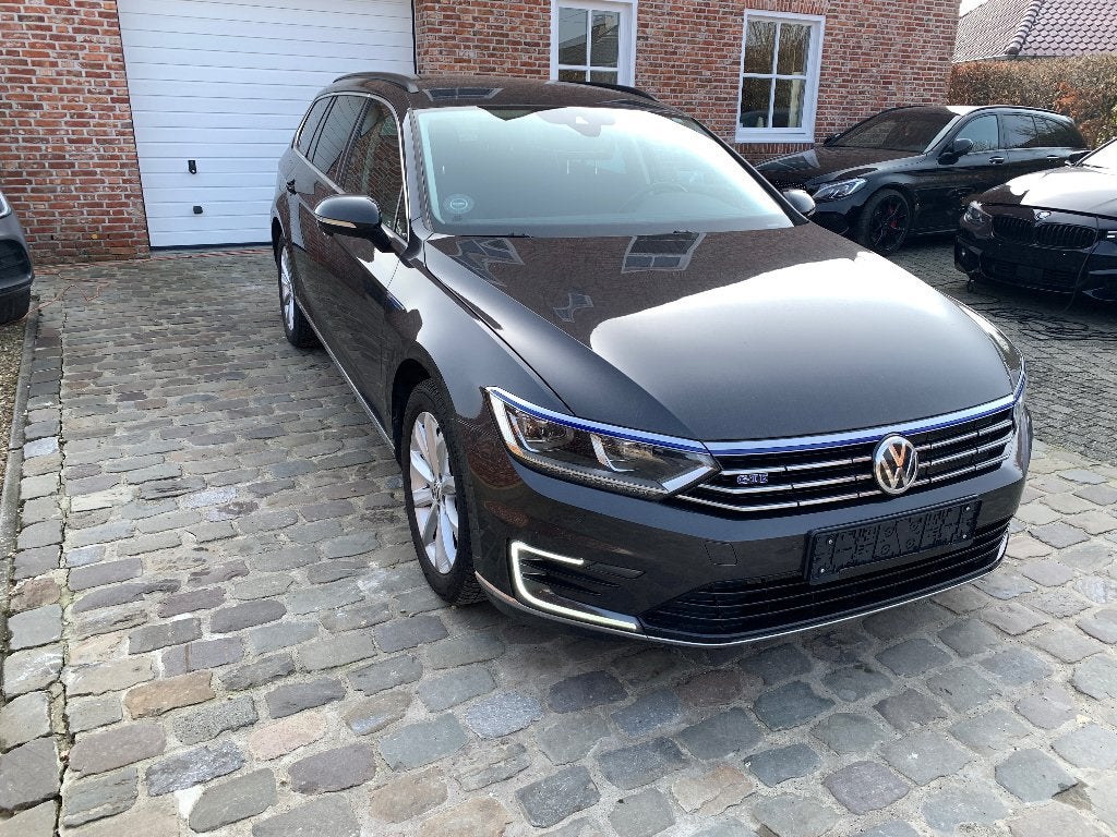 Volkswagen PASSAT GTE, Autos, Cuir, Argent ou Gris, Achat, Euro 6