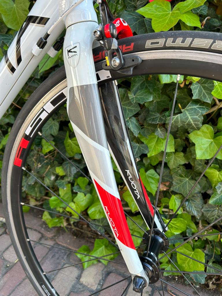 Kuoto Korsa Light racefiets - Shimano 105, Fietsen en Brommers, Fietsen | Racefietsen, 28 inch, Gebruikt, Velgrem, Aluminium