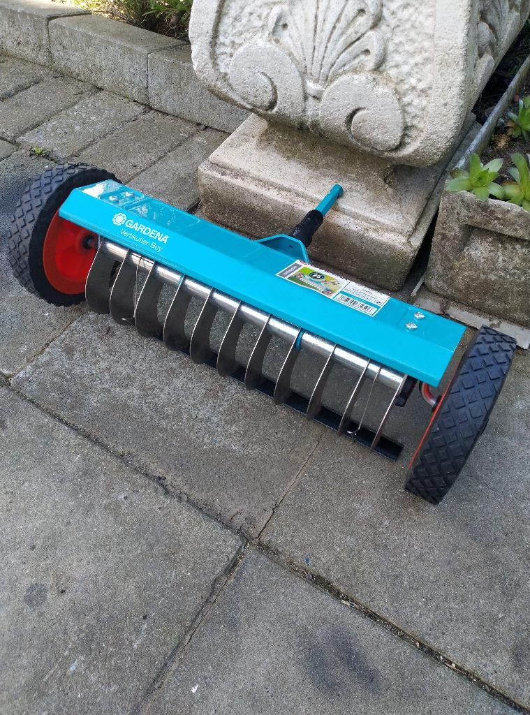 VERTICUTEERDER  voor gazon GARDENA als nieuw, Tuin en Terras, Ophalen, Zo goed als nieuw