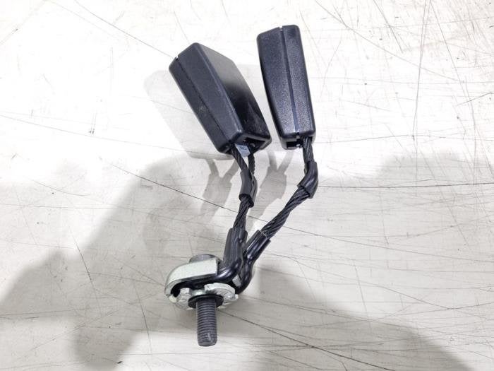 Insertion ceinture de sécurité arrière centre d'un Volksw, Autos : Pièces & Accessoires, Volkswagen, -, 3 mois de garantie, Utilisé