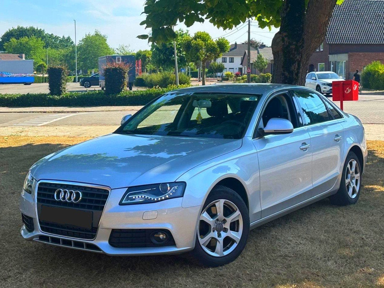 Audi A4 1.8 TFSI Attraction Berline 160 CV/Xénon/LED/Air, Autos, Audi, Achat, Entreprise, A4, Berline