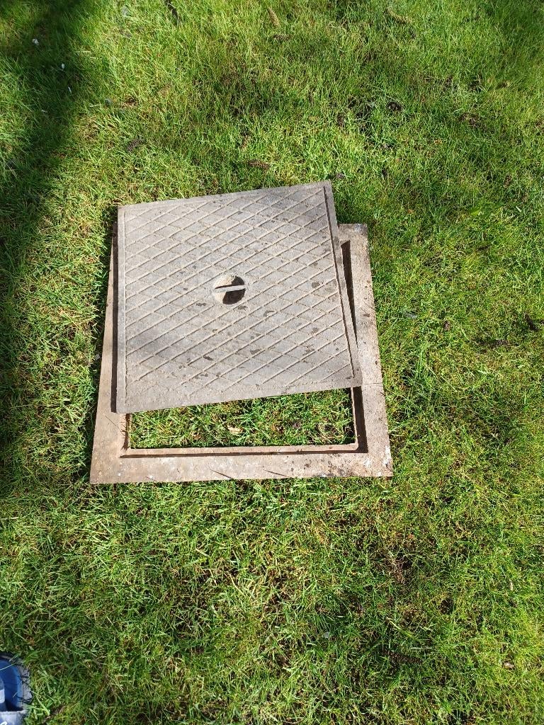 Putdeksel gietijzer 40x40, Ophalen, Gebruikt, Overige materialen, Overige typen