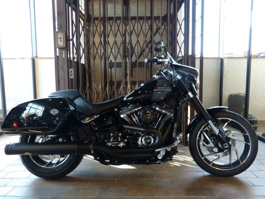 Harley-Davidson SOFTAIL FLSB Sport Glide (bj 2024), Motoren, Harley-Davidson, Meer dan 35 kW, Overig, Gentweg 32
9940  Evergem