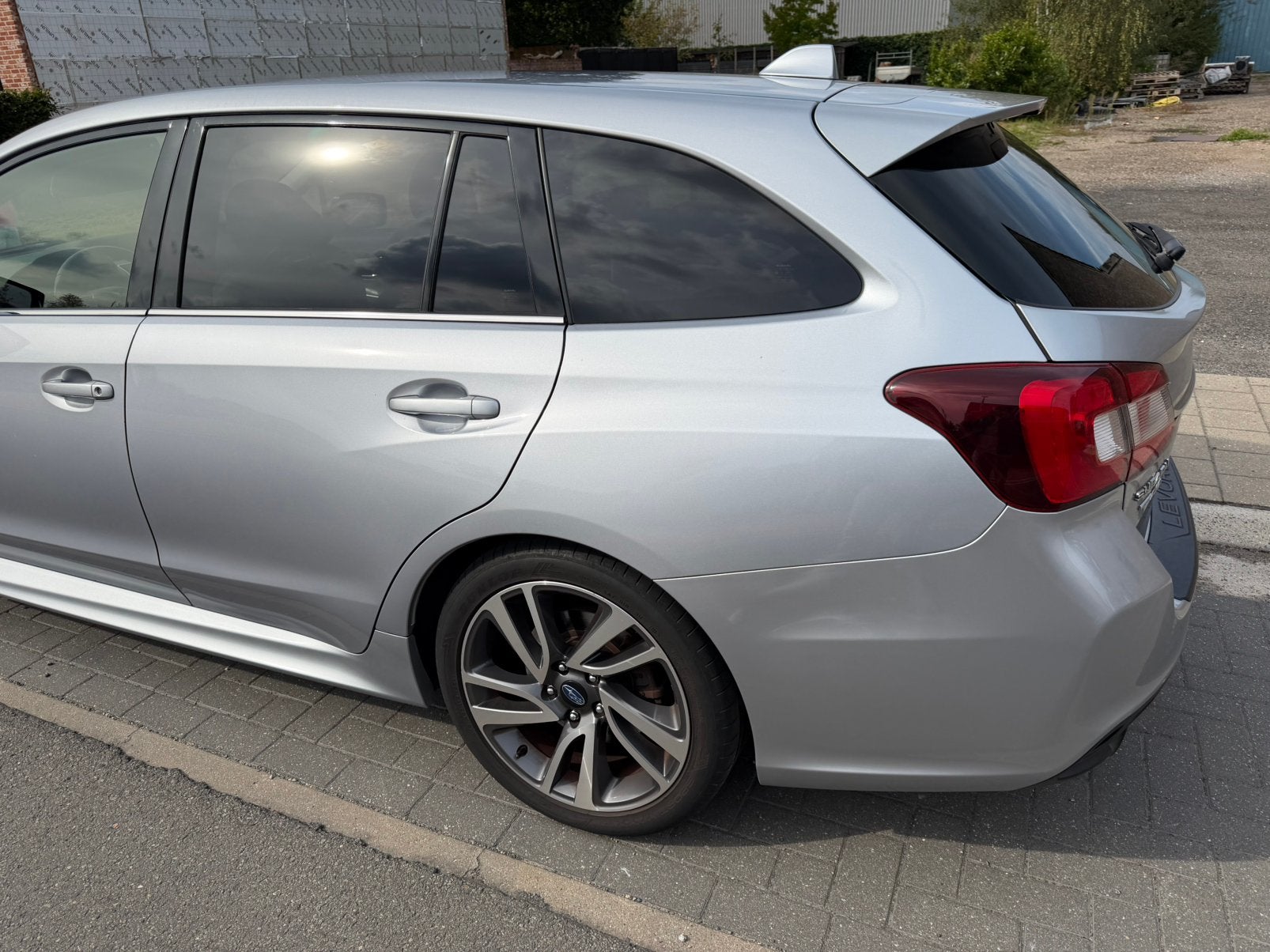 Subaru levorg, Autos, Cuir, Argent ou Gris, Euro 6, 164 g/km