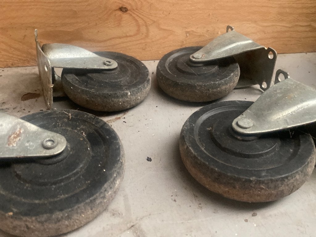 Roues pour chariot, Enlèvement, Utilisé