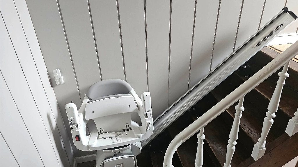 Monte-escalier TK Home Solutions Comfort – quasi neuf, Enlèvement, Comme neuf, Droit