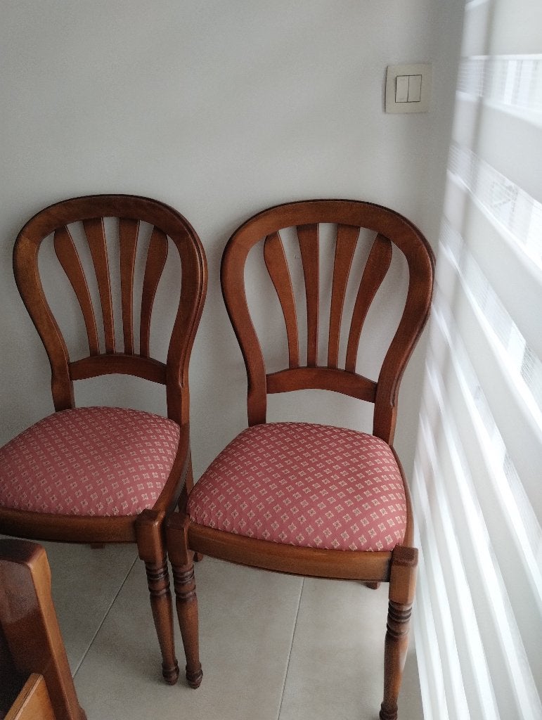 stoelen, Enlèvement