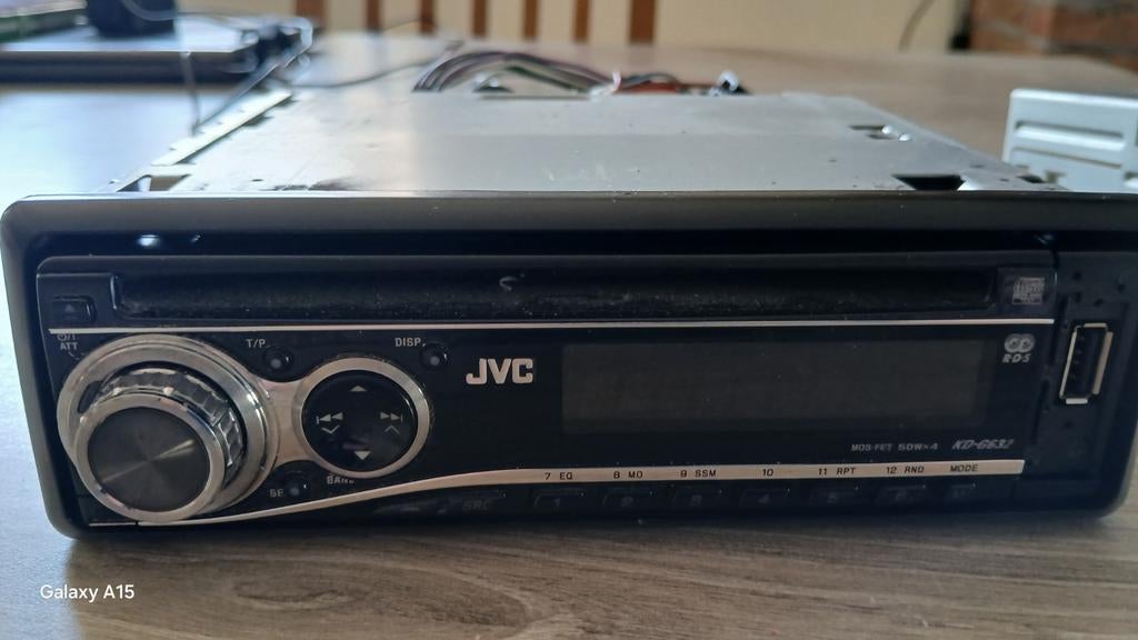 Autoradio JVC met cd speler USB aansluiting., Auto diversen, Autoradio's, Ophalen