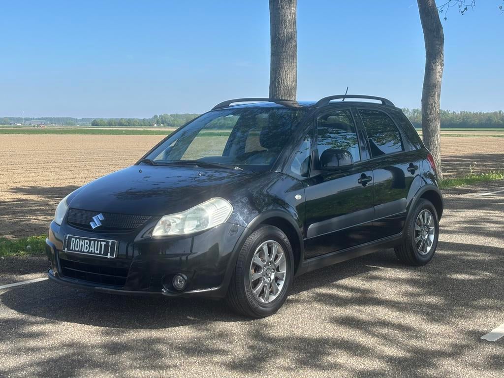Suzuki SX4 1.6 benzine uit 2008 / 138DKM / AIRCO / 2 SLTLS, Auto's, Stof, 4 cilinders, SX4, Zwart