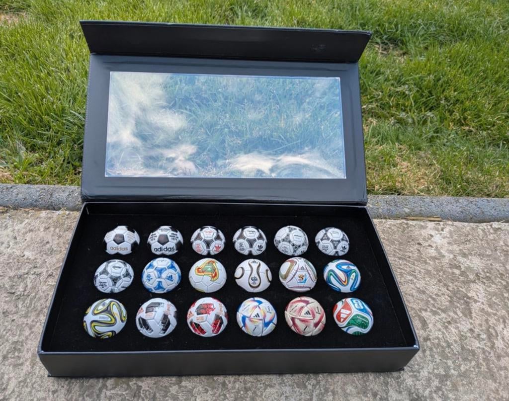 WK Ballen set - 18 stuks, Ophalen of Verzenden, Nieuw, Spel