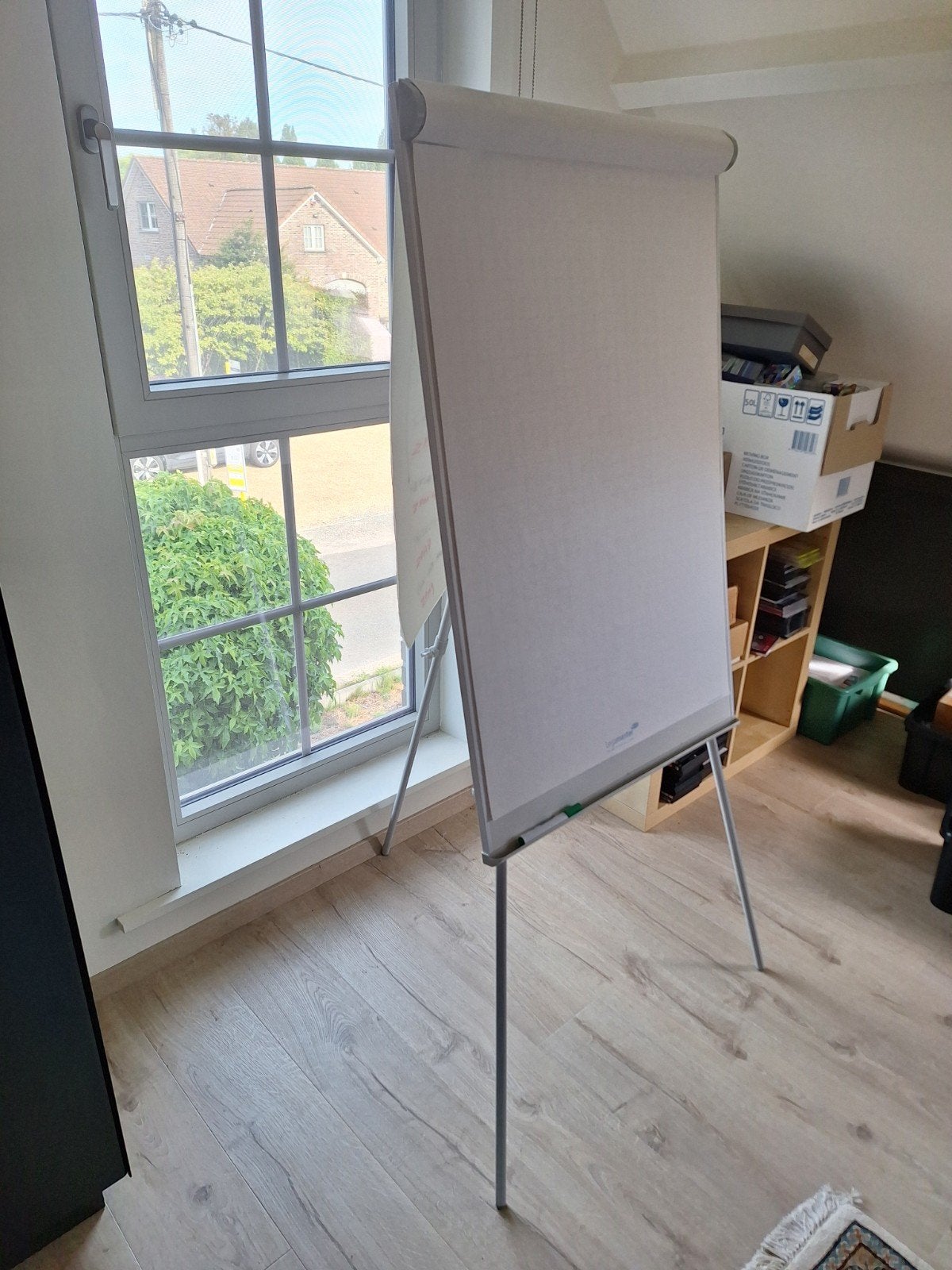 ENKEL VANDAAG: flipchart, Ophalen, Zo goed als nieuw, Overige typen