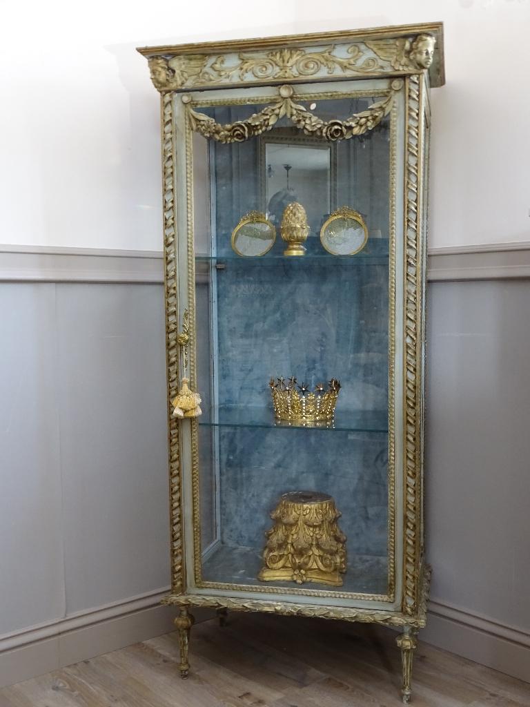 Prachtige Franse kast, Ophalen