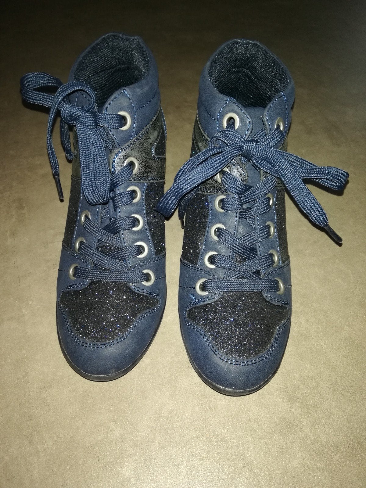 Chaussure compensé, Enlèvement