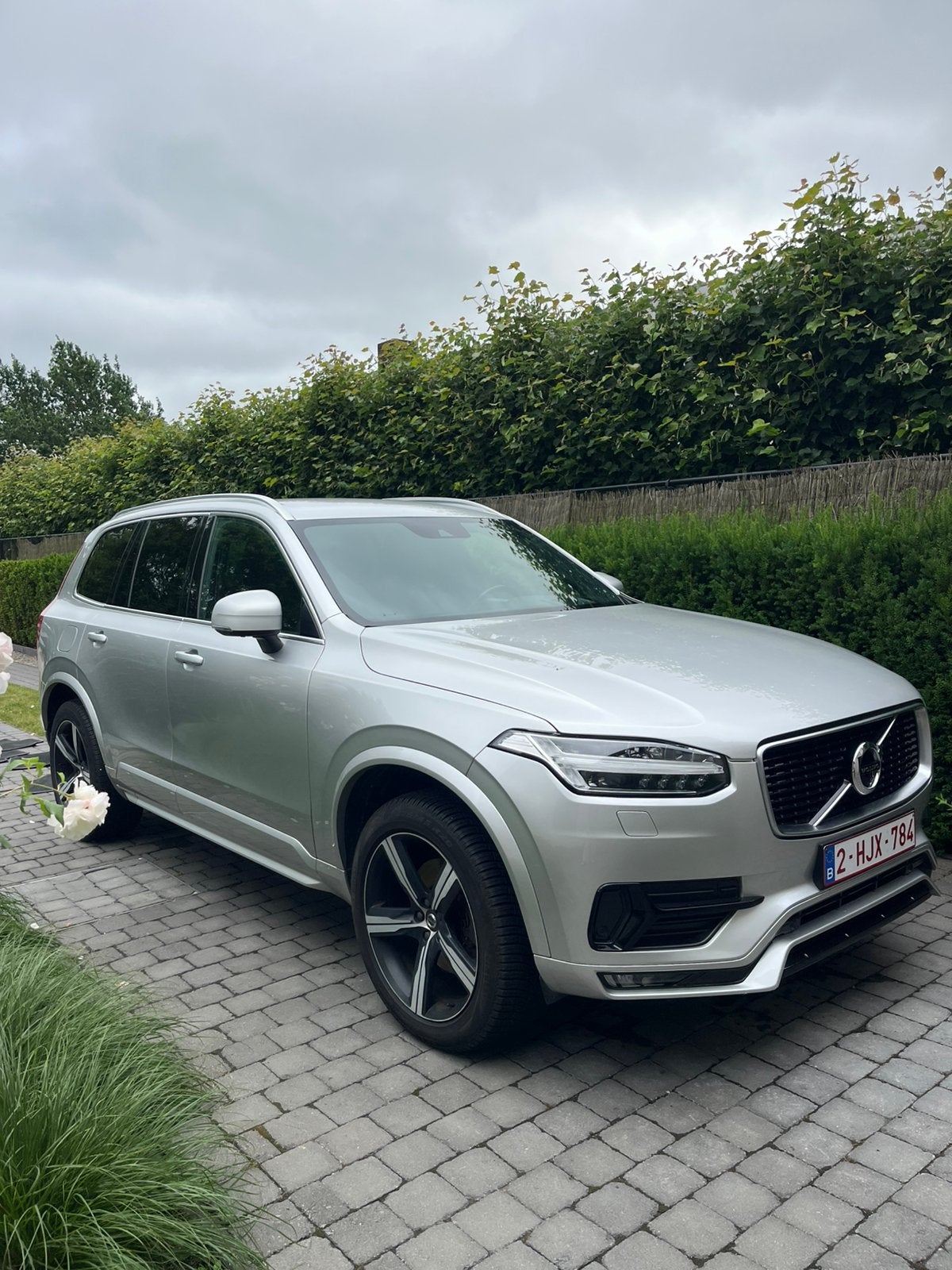 Volvo xc90 R design, Autos, Volvo, XC90, Euro 6, 7 places, Carnet d'entretien