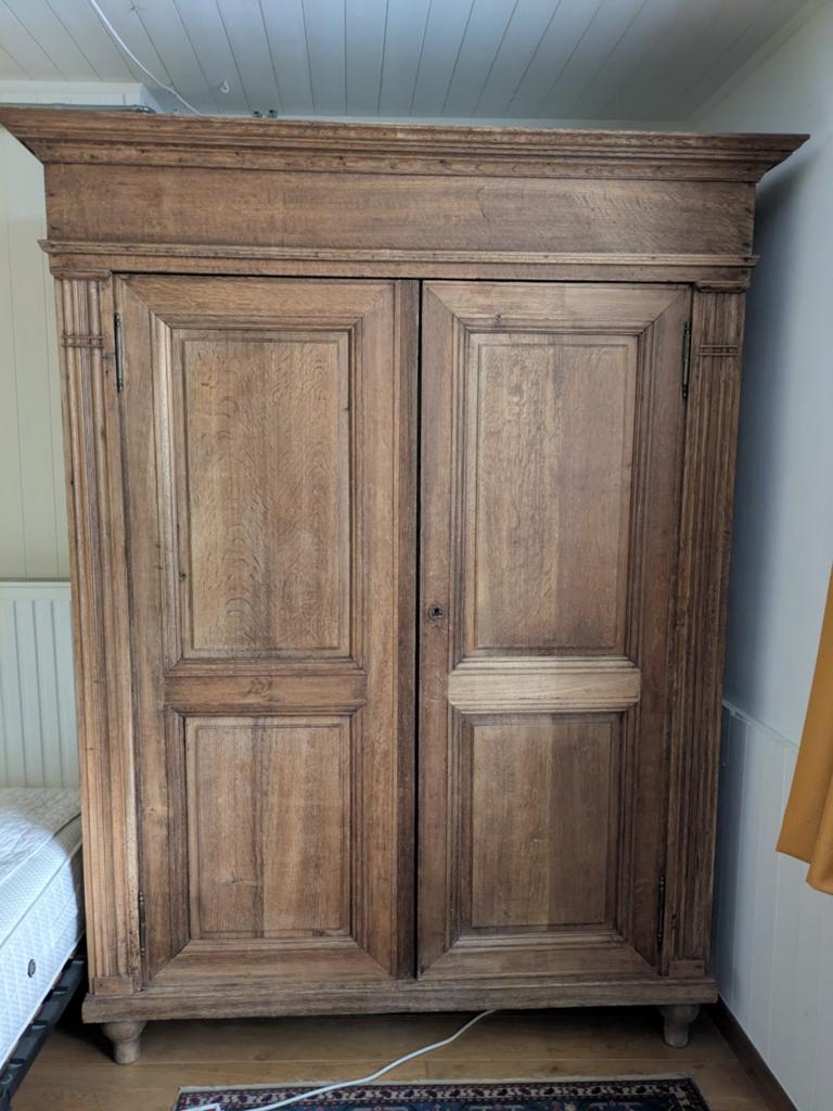 Degelijke houten kast, Antiek en Kunst, Antiek | Meubels | Kasten, Ophalen