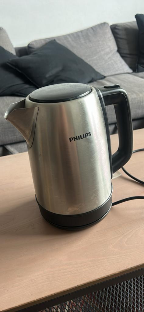 Philips waterkoker HD9350/90, Elektronische apparatuur, Waterkokers, Ophalen, Zo goed als nieuw