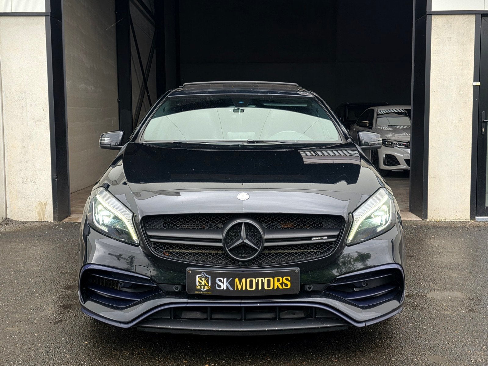 A45 AMG 4-MATIC Night + Aero Pack Facelift €335 BIV 19" Pano, Auto's, Automaat, https://public.car-pass.be/vhr/da8512c4-87b2-42e3-9929-24bb51b3901e