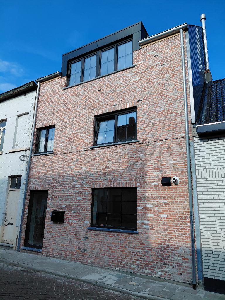 studio te huur, Immo, Appartements & Studios à louer, 50 m² ou plus, Province de Flandre-Orientale
