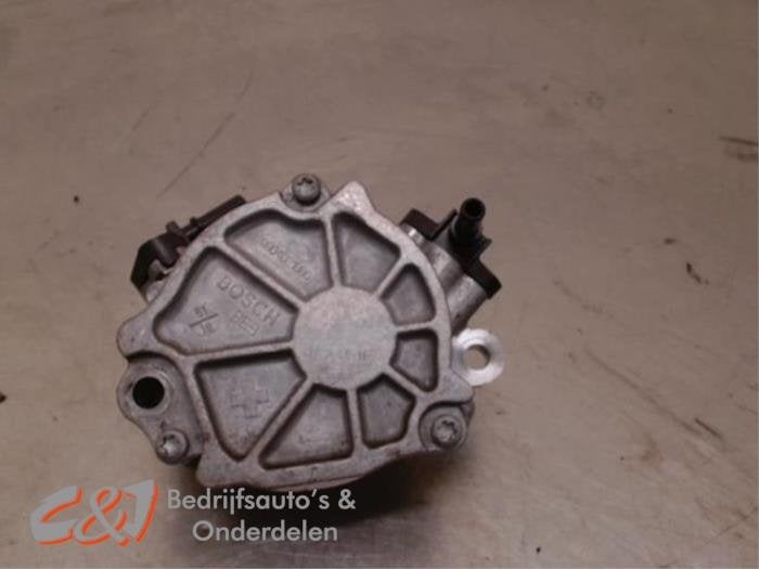 Pompe à vide (diesel) d'un Peugeot Partner, Autos : Pièces & Accessoires, -, 3 mois de garantie, Utilisé, -
