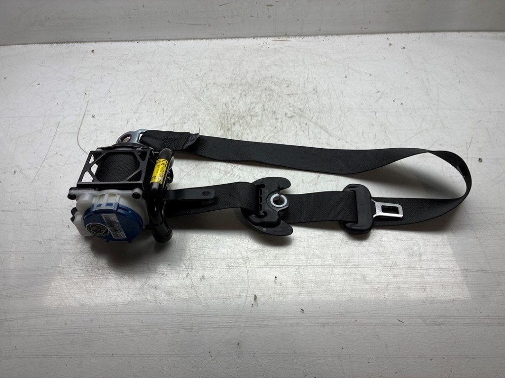 CEINTURE DE SECURITE AVANT DROIT Toyota C-HR (X1,X5), Dhr. J. Ham, Administratie@autoham.nl, Toyota, Utilisé