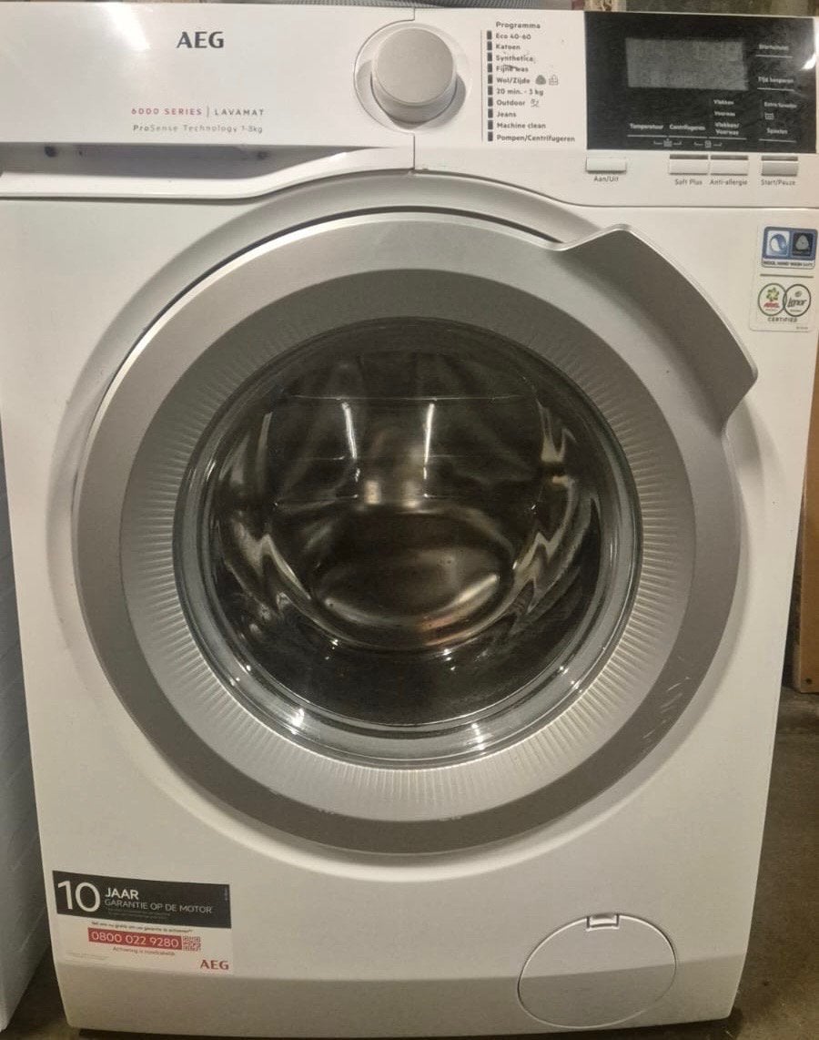 Machine à laver Lavamat AEG série 6000 8 kg — ProSense, Electroménager, Enlèvement, Comme neuf