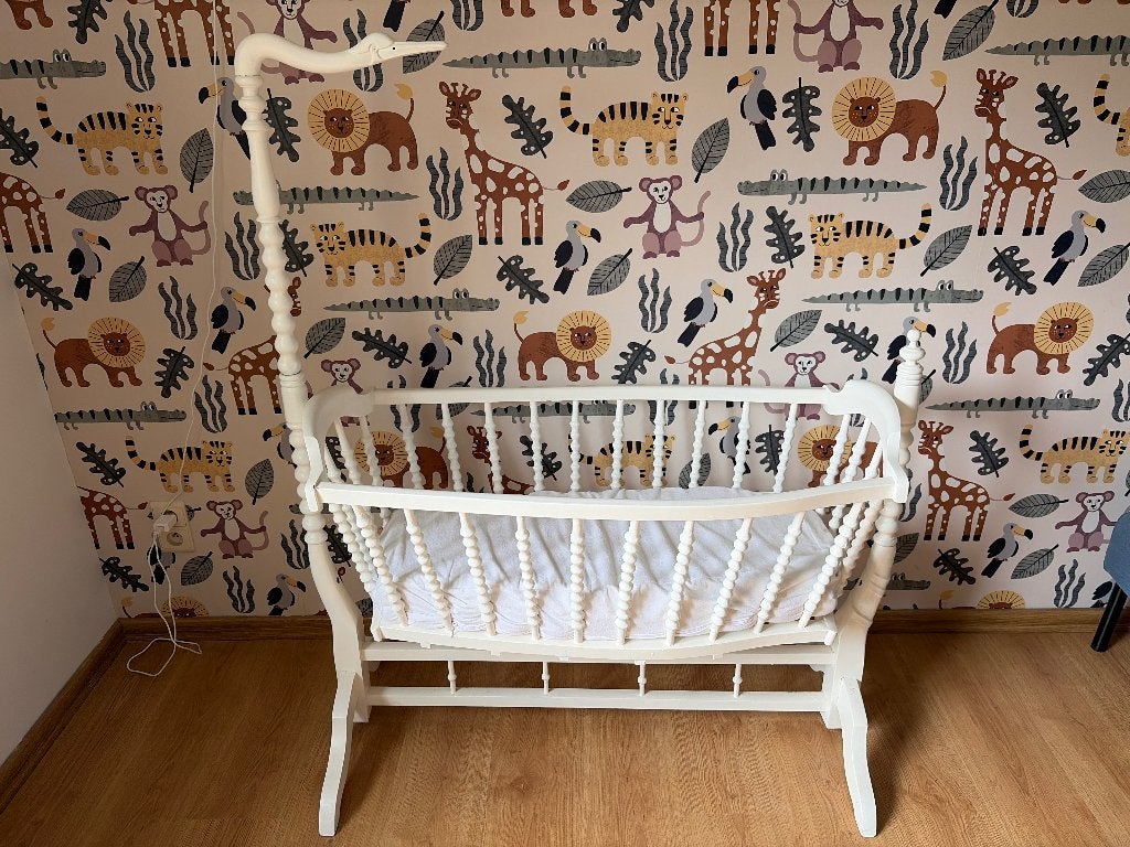 Vintage wiegje, Sommier à lattes, Moins de 70 cm, Enlèvement, Utilisé