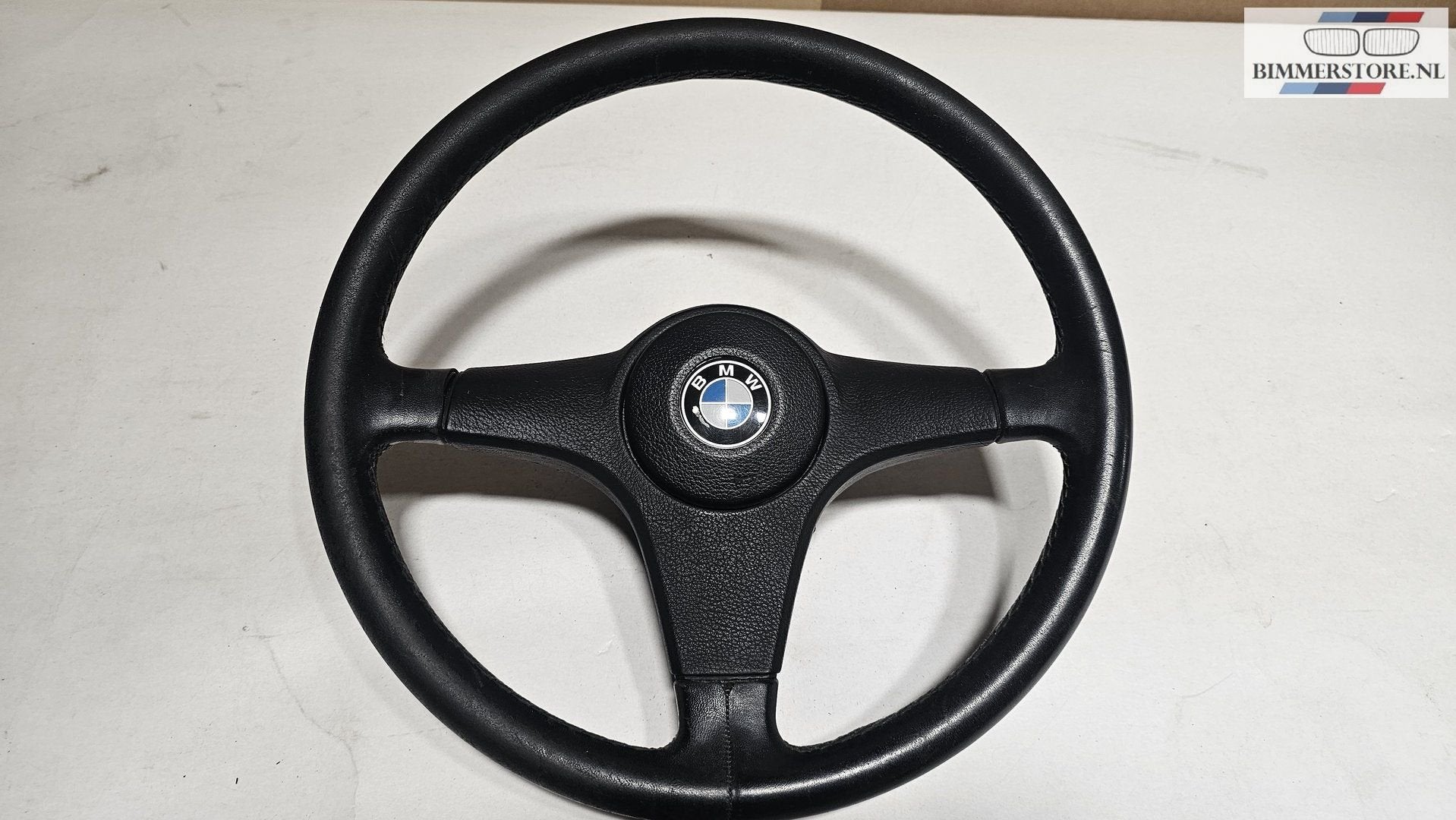 Volant sport M Tech en cuir, 380 mm, BMW Série 3 E30 3233115, Autos : Pièces & Accessoires, -, Origine de la pièce connue, Utilisé