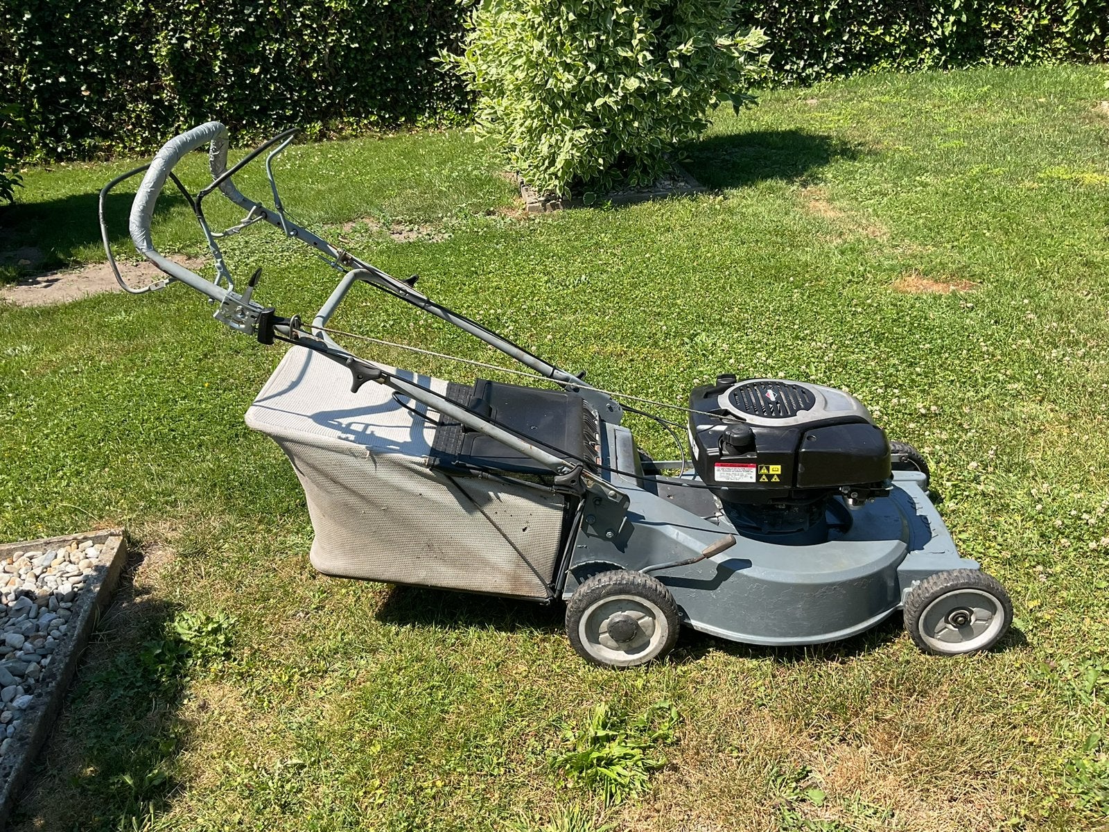 Zelftrekker Briggs and Stratton, Tuin en Terras, Grasmaaiers, Ophalen, Gebruikt