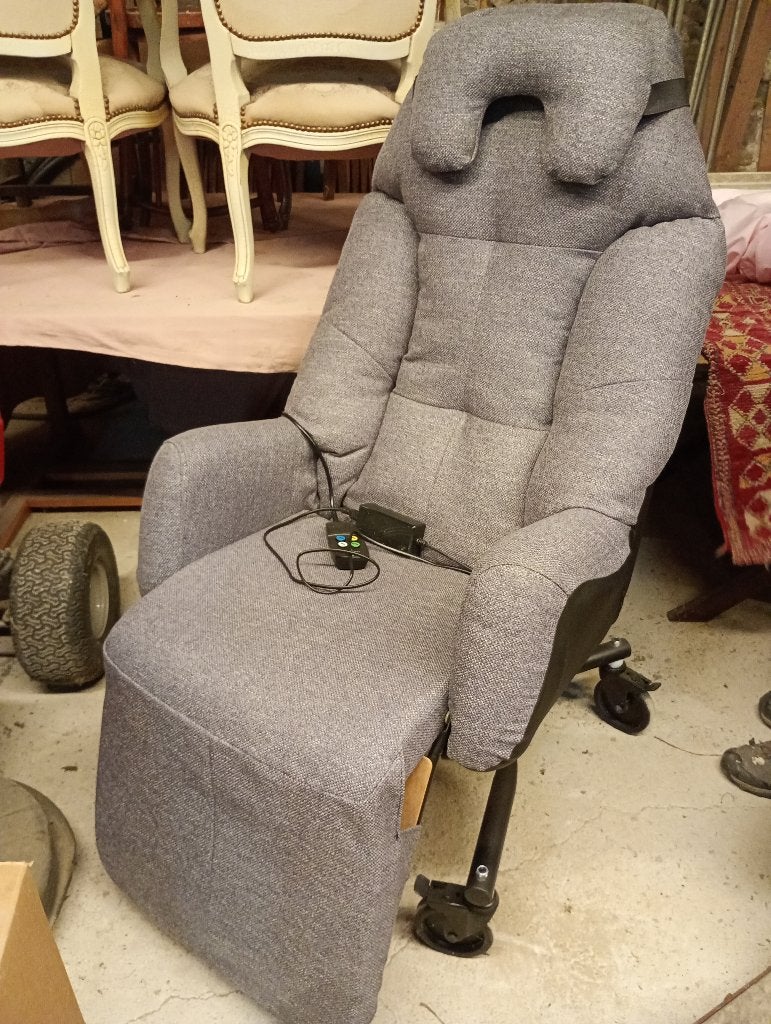 Fauteuil électrique + Déambulateur, Enlèvement