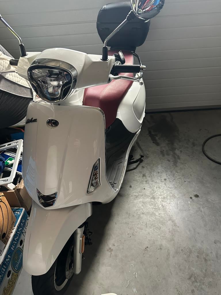 Kymco like 125 cc, Vélos & Vélomoteurs, Enlèvement, Comme neuf, Like