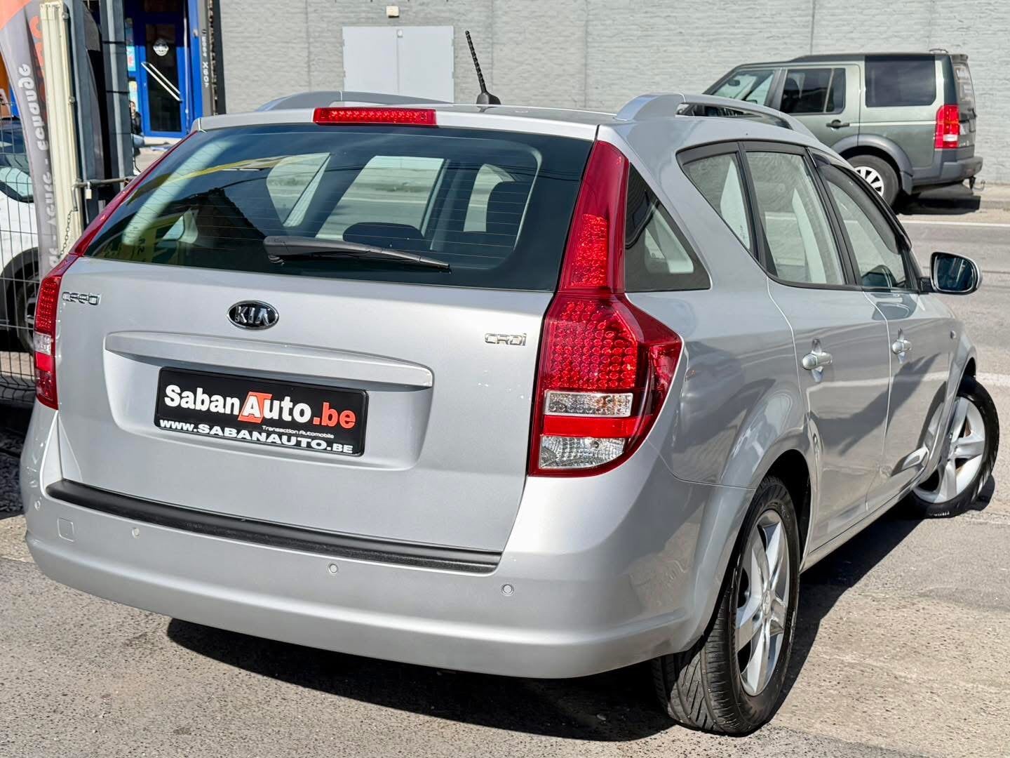 Kia Ceed SW 1.6 CRDI ( 66 KW - 90 cv ) 2012, Autos, Cuir, Argent ou Gris, Achat, Entreprise