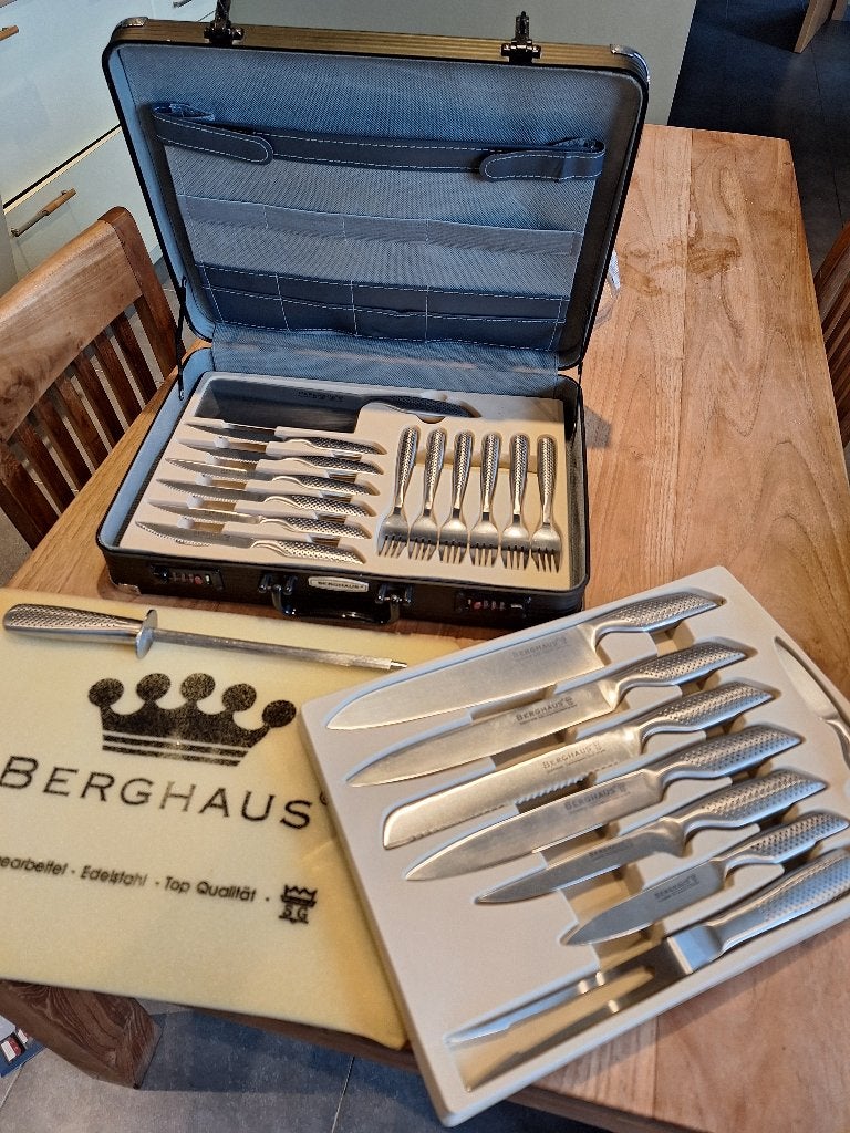 messenset 23-delig Berghaus in koffertje edelstaal, Alessi, Bestekset, Ophalen of Verzenden, Zo goed als nieuw