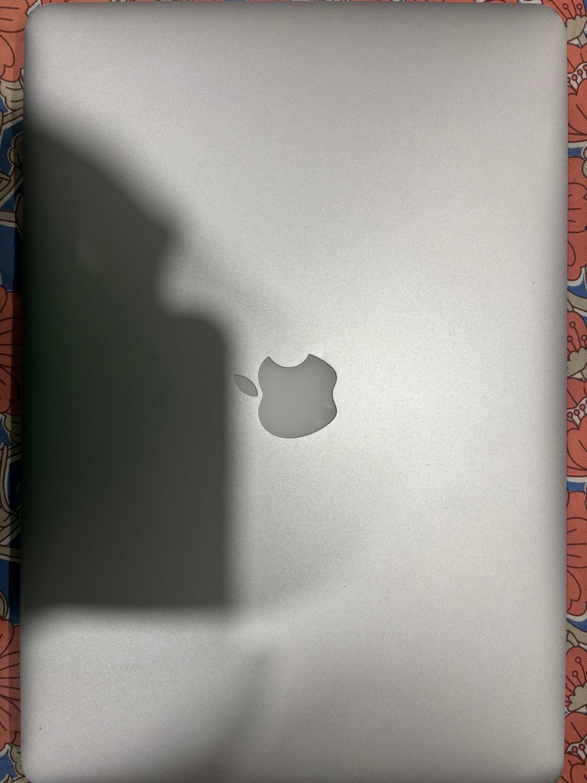MacBook Pro, Informatique & Logiciels, Enlèvement ou Envoi, Utilisé, SSD, Azerty
