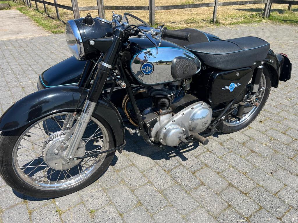 AJS 500 avec sidecar, Autre, 1 cylindre, Manuelle