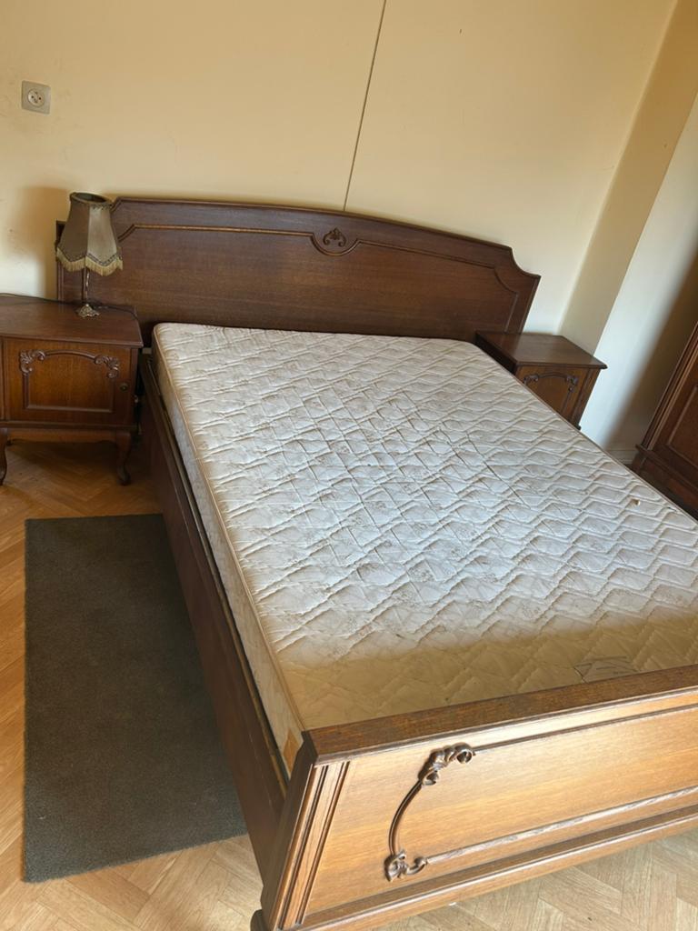 Gratis antiek bed, Huis en Inrichting, Ophalen, Gebruikt, Tweepersoons