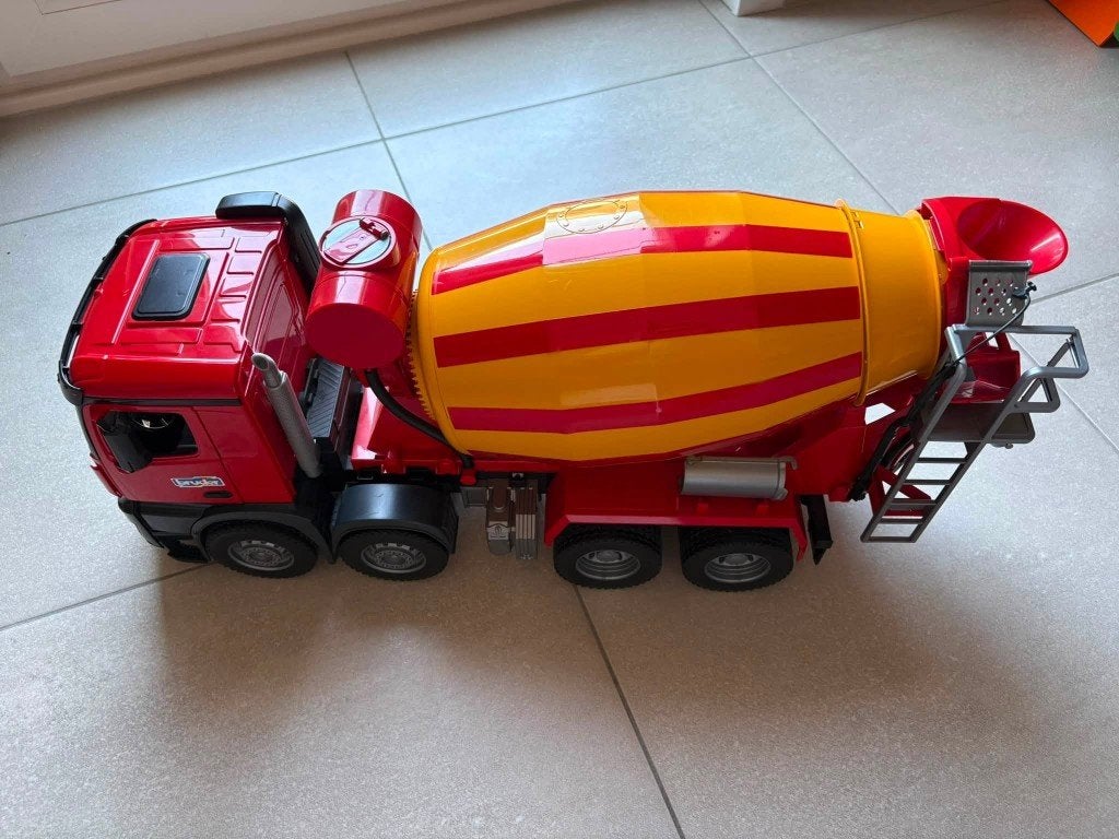 Bruder - Camion toupie, Enfants & Bébés, Enlèvement, Utilisé
