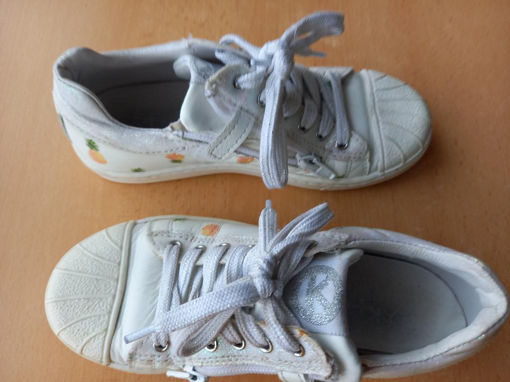 Espadrilles en parfait état taille 31 pour fille, Enfants & Bébés, Vêtements enfant | Chaussures & Chaussettes, Kipling, Enlèvement ou Envoi