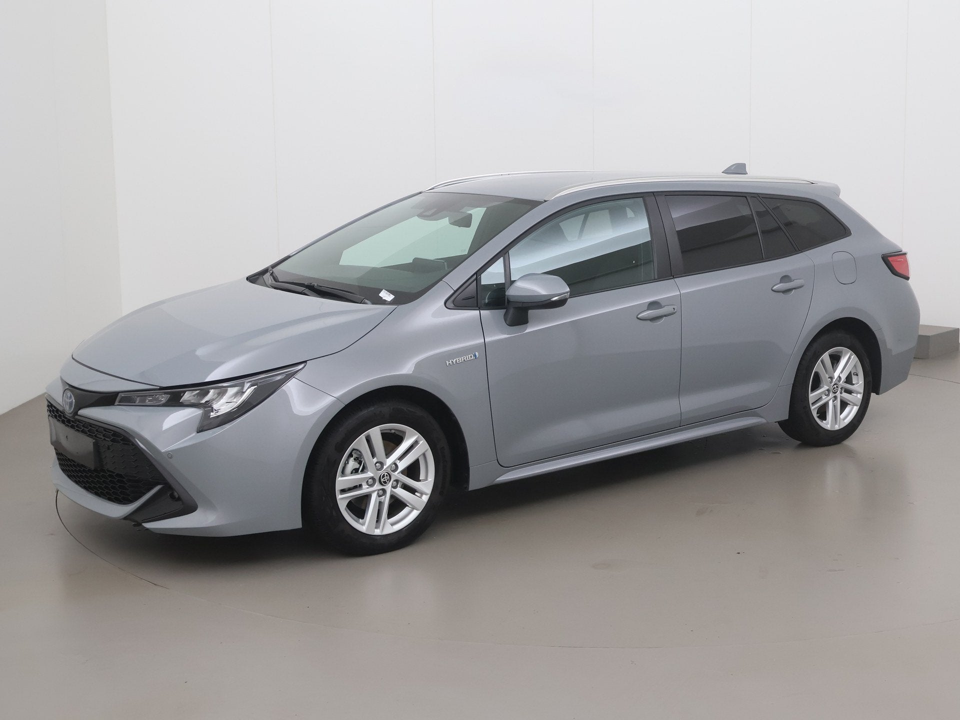 Toyota Corolla Sw 1.8 hybrid dynamic plus e-cvt 98 AT, Argent ou Gris, Achat, Entreprise, 103 g/km