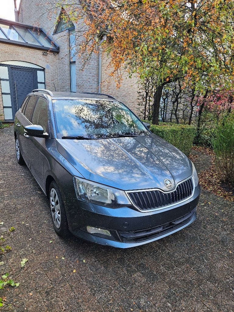 Skoda Fabia Combi, Auto's, Stof, Euro 6, Blauw, Overige kleuren