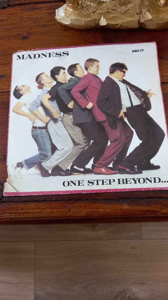 Vinyl (45t) madness "one step beyond", Cd's en Dvd's, Ophalen, Zo goed als nieuw, Pop