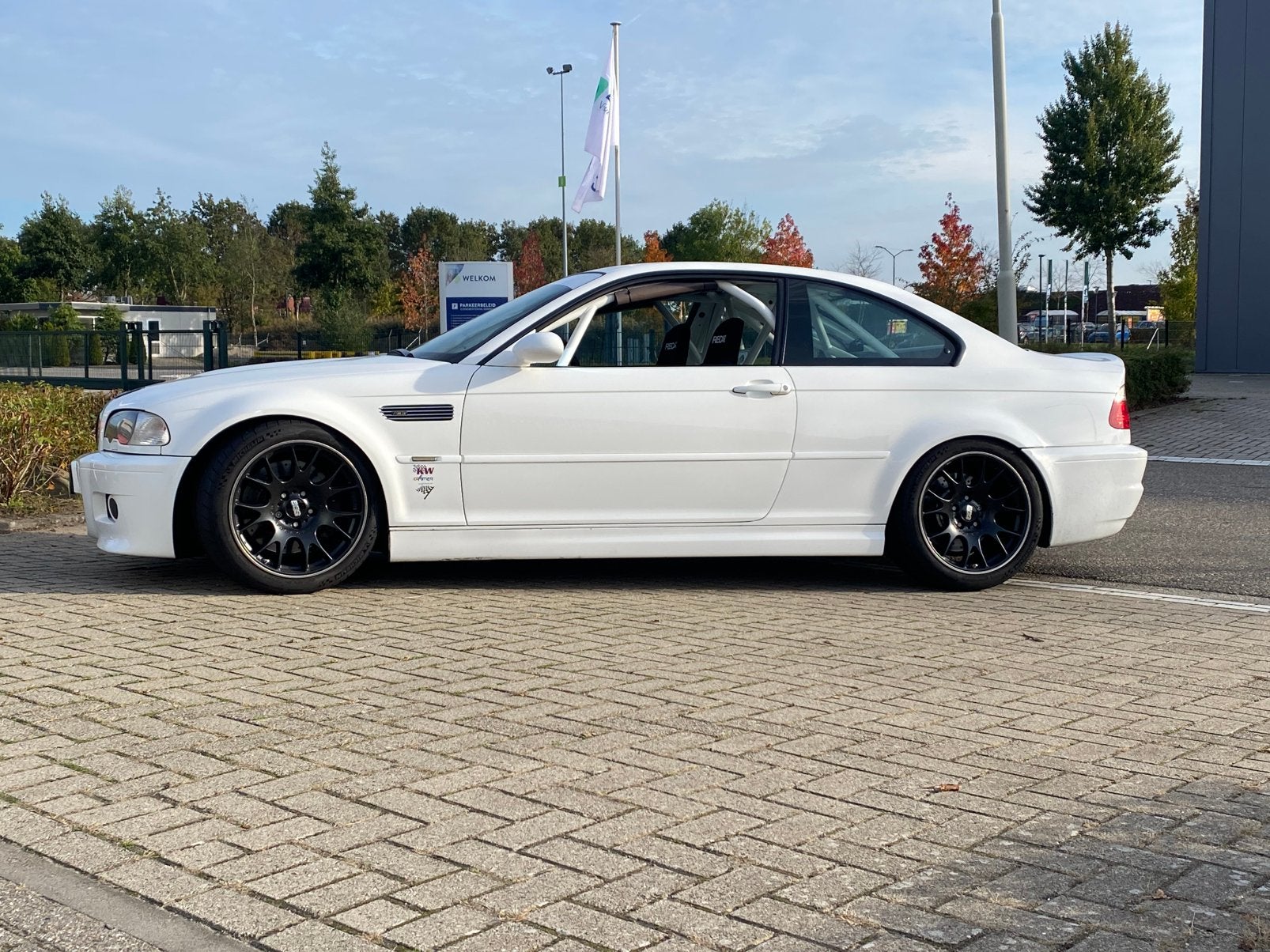 BMW M3 e46 Handgeschakeld Clubsport Raceauto met kenteken, Auto's, Zwart, Wit, Handgeschakeld, Particulier