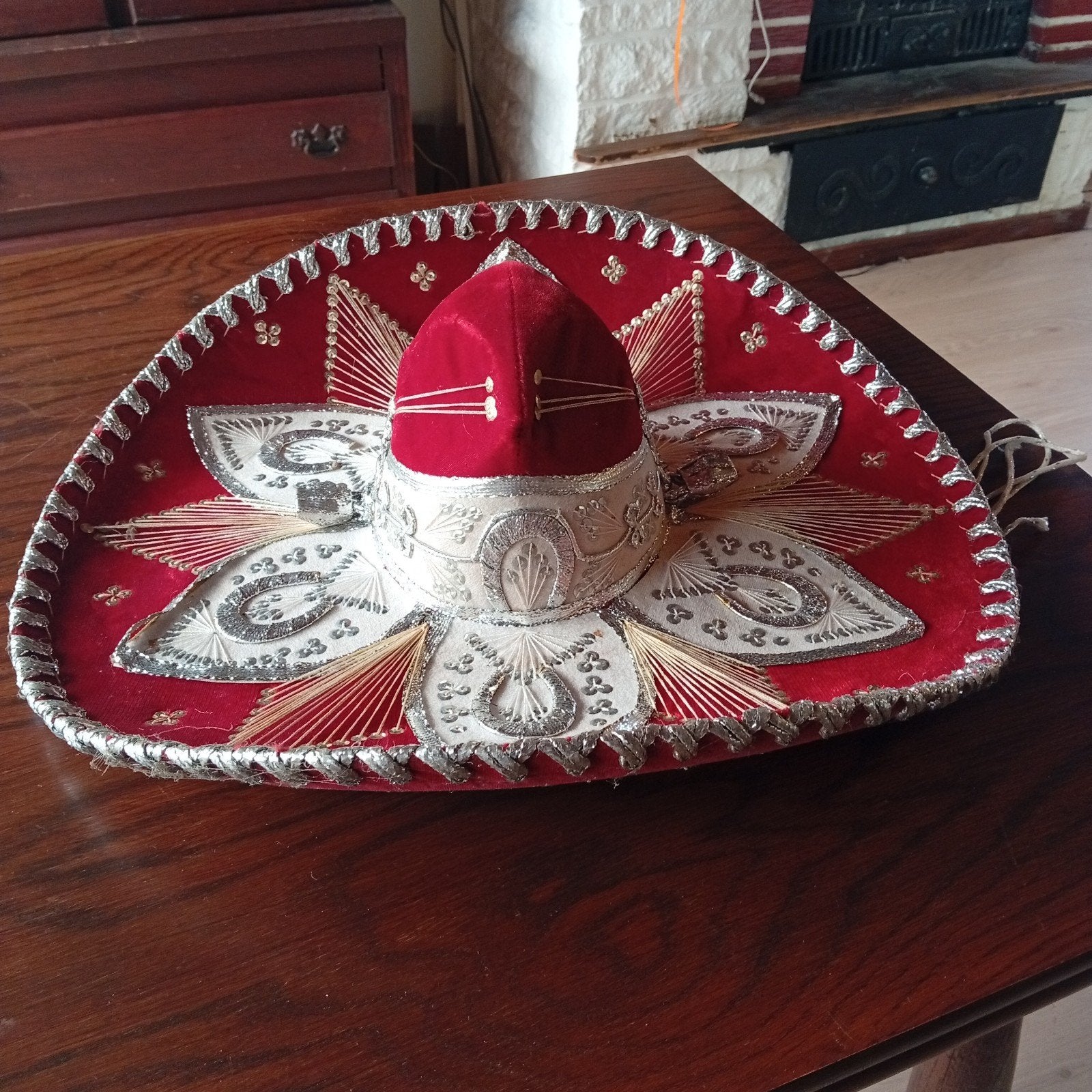 Sombrero Mexicain, Ophalen