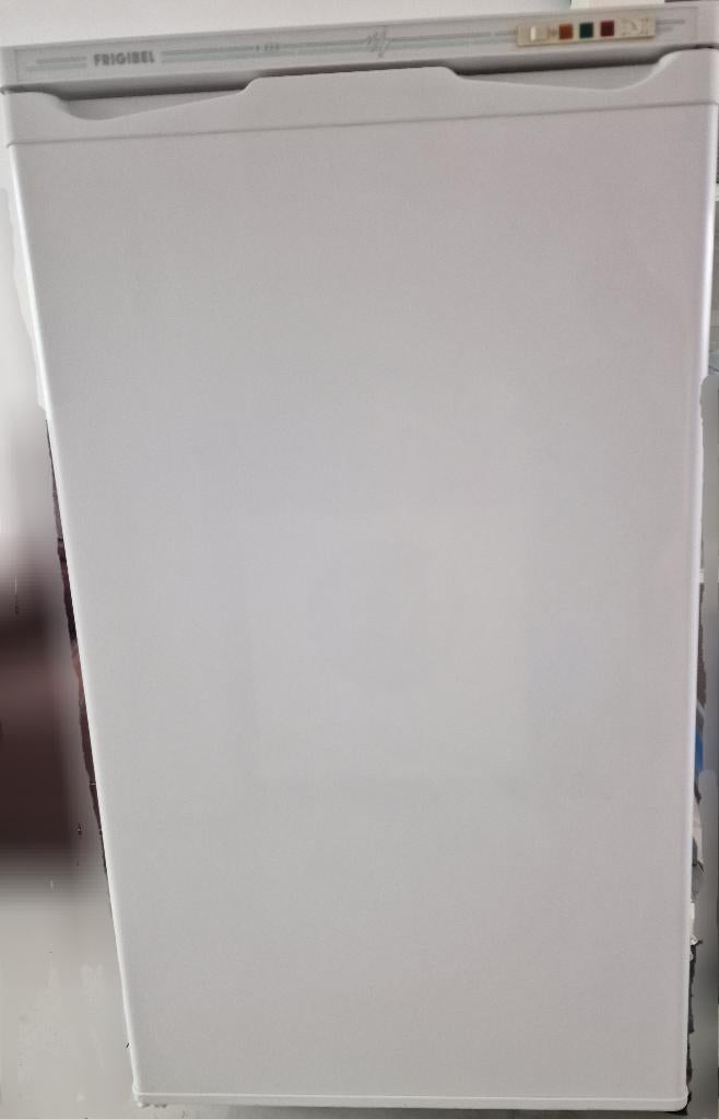 Perfect werkende diepvriezer met 4 laden, Elektronische apparatuur, Vriezers en Diepvrieskisten, Zo goed als nieuw, Ophalen, Vrieskast