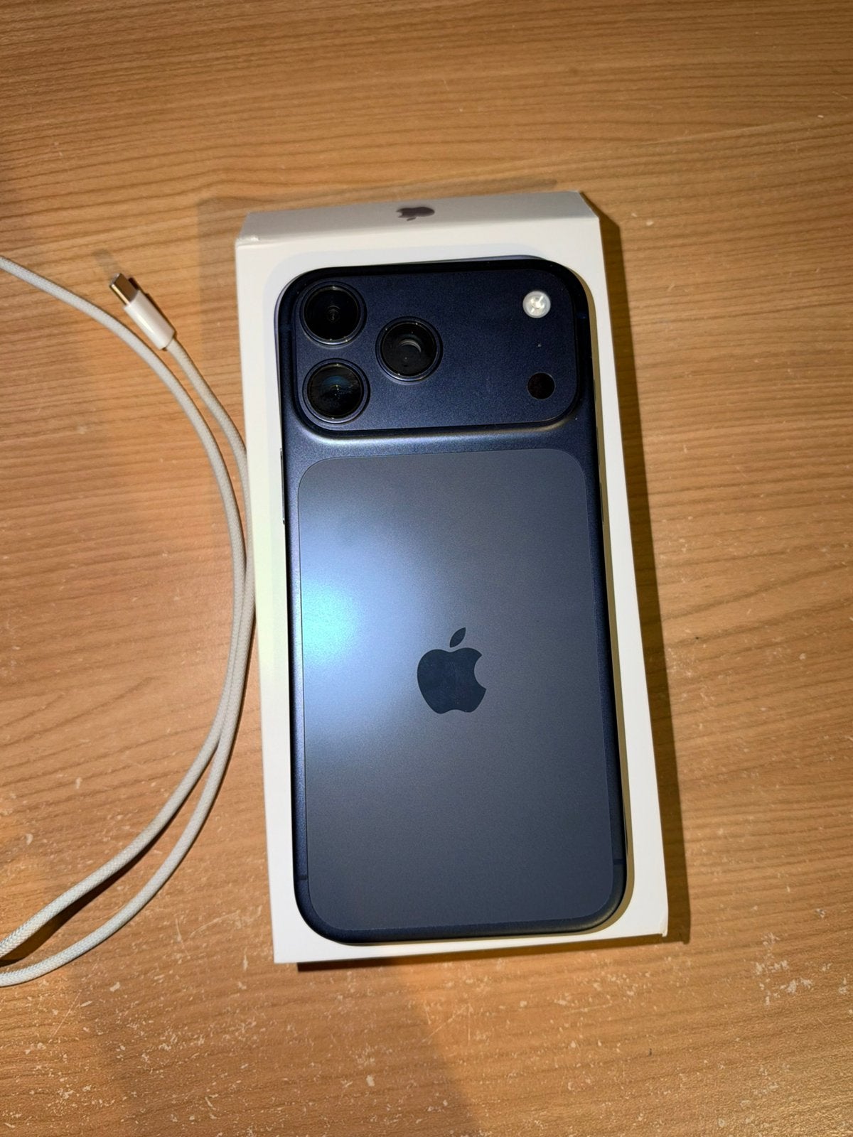 Iphone 17 pro max 256GB, Telecommunicatie, Zo goed als nieuw, Met simlock, Zonder abonnement, 96 %
