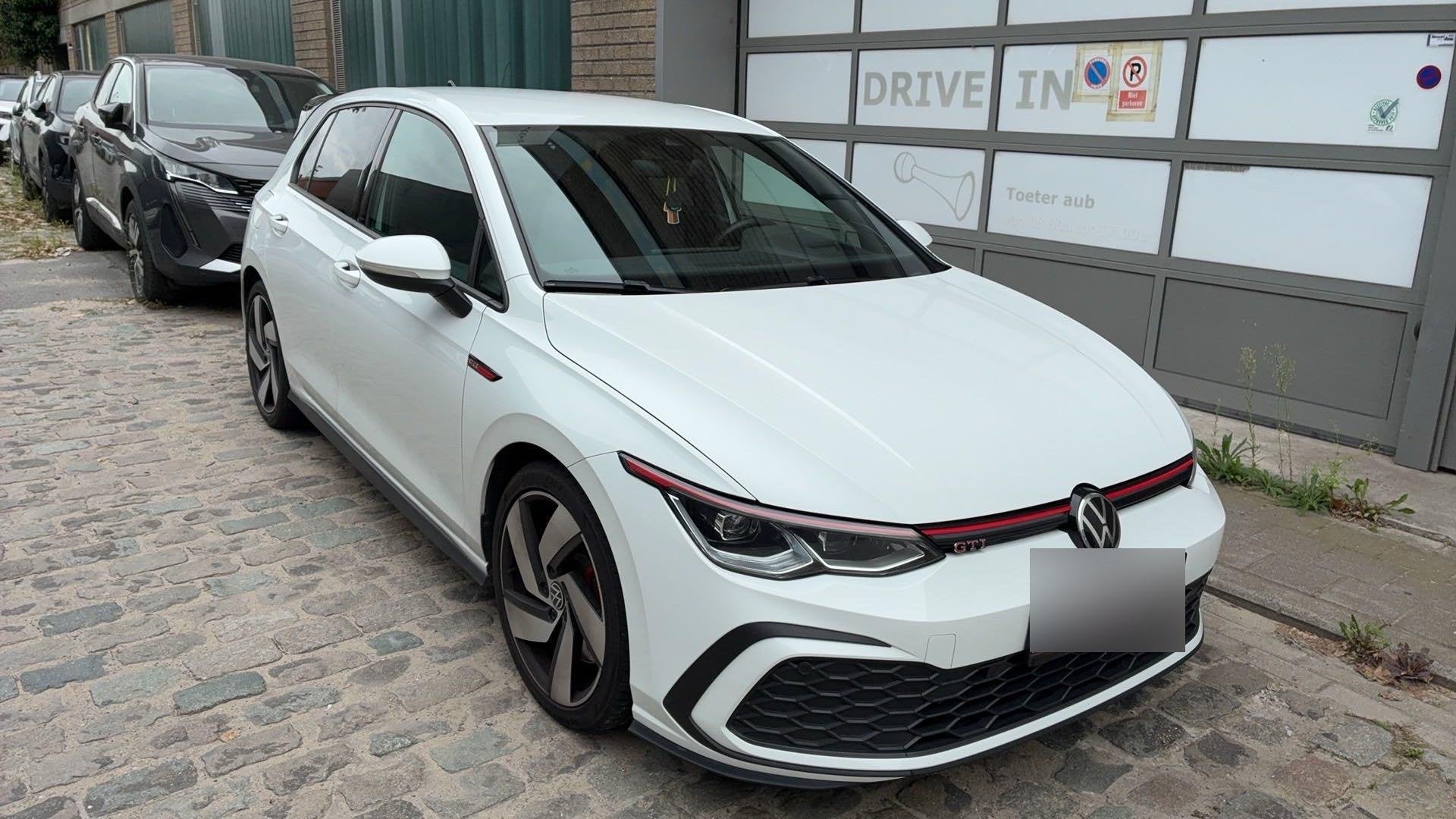 Volkswagen Golf VIII 2.0 TSI GTI DSG (automatique), Autos, 167 g/km, Euro 6, Entreprise, Carnet d'entretien