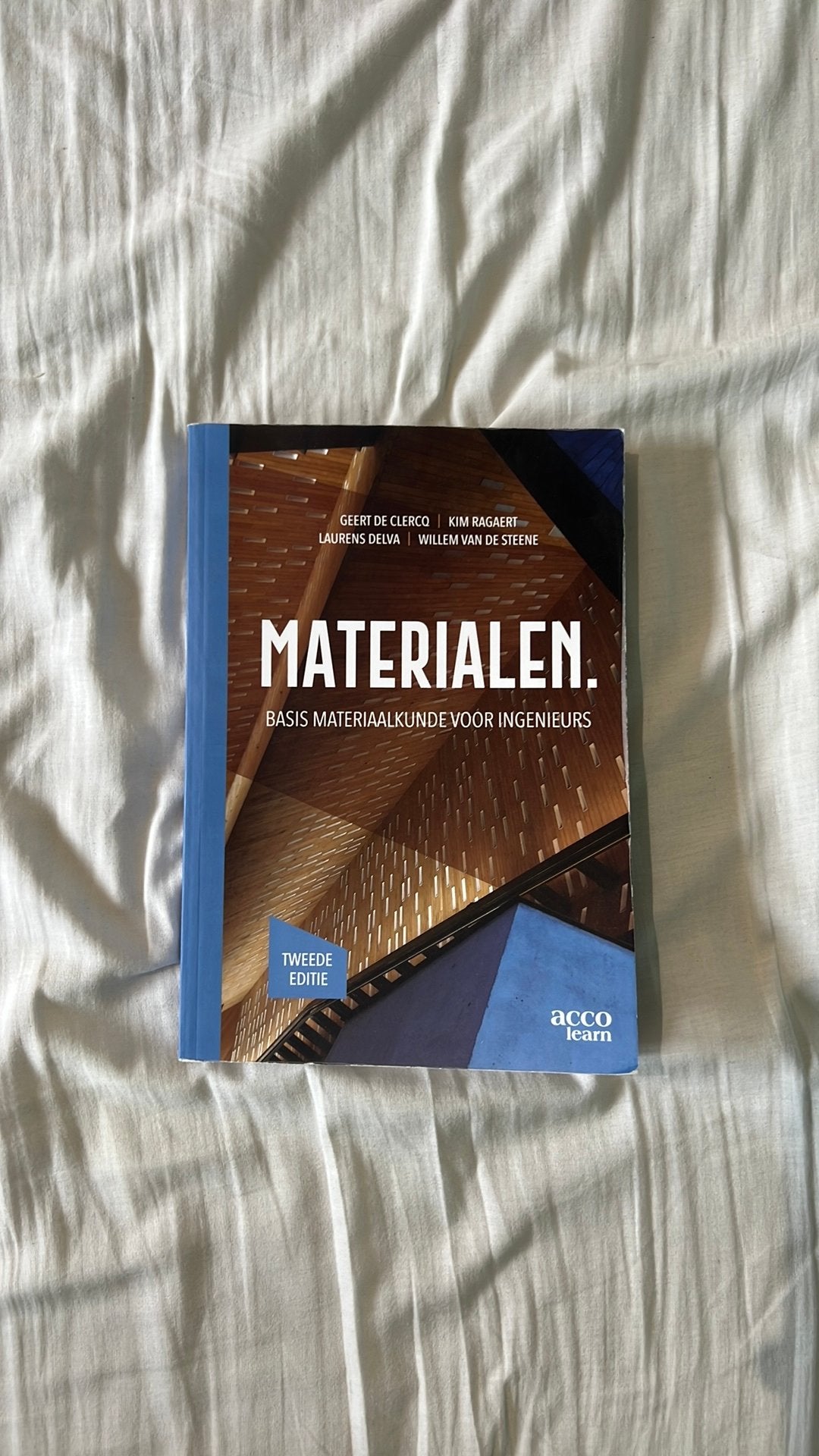 Materialen, Enlèvement, Comme neuf
