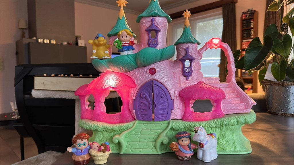 Roos kasteel type little people, Ophalen of Verzenden, Gebruikt, Speelset, Met licht